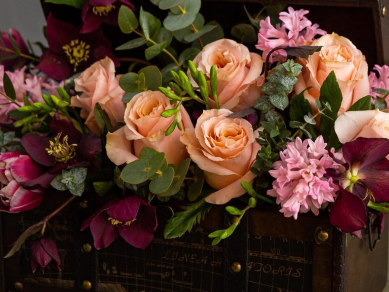Redescopera-ti echilibrul si creativitatea intr-un atelier floral dedicat relaxarii, in Bucuresti
