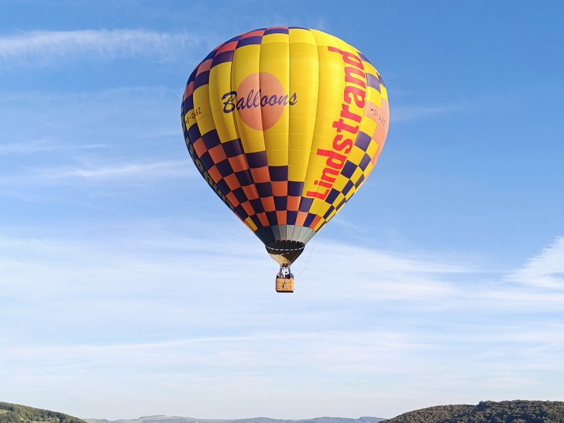 Discover the scenery from above: Hot air balloon ride in Harghita