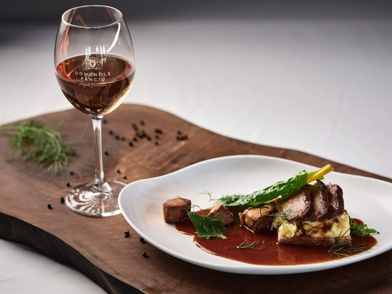 Wine, Relaxation, and Comfort - Wine tasting and accommodation for two at a 4-star hotel in Sarbi, Vrancea