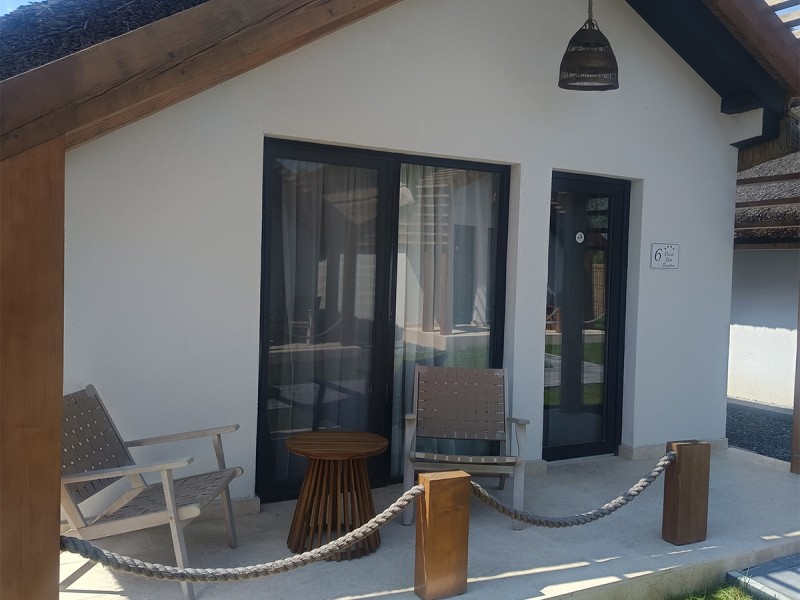 Sejur all-inclusive cu excursii pentru 2 persoane, in Delta Dunarii: 2 nopti de cazare la complex de 4 stele cu bungalouri