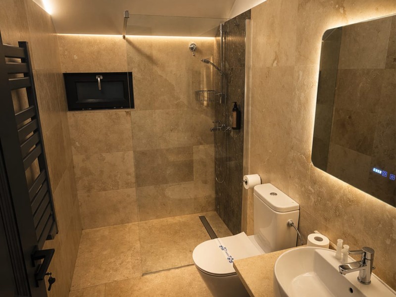 Escapada all-inclusive de 2 nopti pentru 2 persoane, in Delta Dunarii, la un complex de 4 stele cu bungalouri