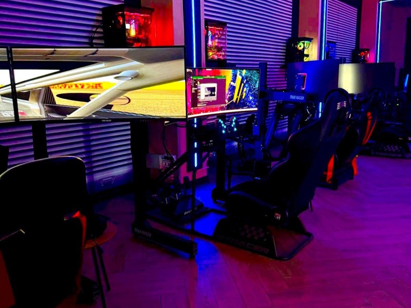 Viteza, Control, Emotie - Experienta Simulator Racing in Buzau