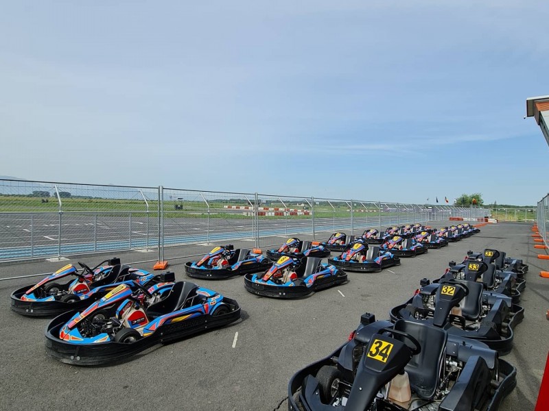 Come to the most impressive karting in Brasov for maximum adrenaline