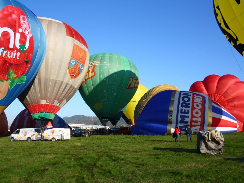 pupil answer The Experimenteaza zborul cu balonul cu aer cald langa Bucuresti