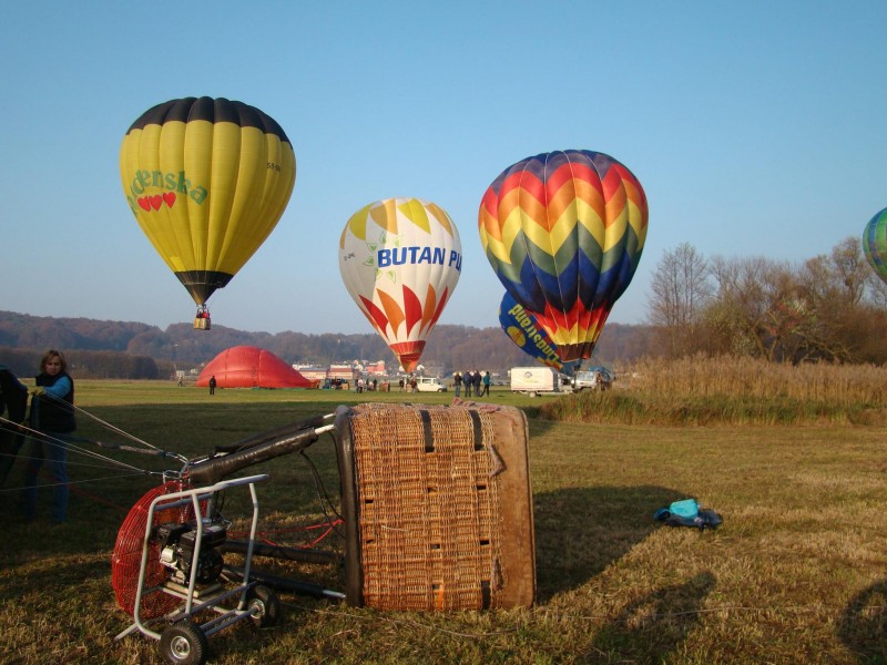 Experience the hot air balloon flight near Bucharest